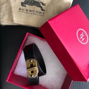 Burberry Black Leather Bracelet with Gold-Tone Clasp